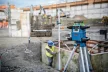BOSCH 0601061V00 GRL 650 CHVG zöld Forgólézer (LR 65 G lézervevő, RB 60 Tartó, RC 6 Távirányító, WM 6 Fali tartó, ProCore 18V 4,0Ah Li-Ion akkumulátor, GAL 18V-40 Professional gyorstöltő, BA1 alkáli elem adapter